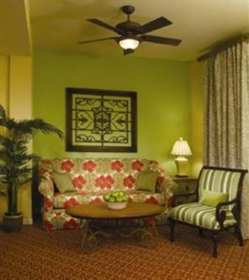 фото отеля Wyndham La Belle Maison