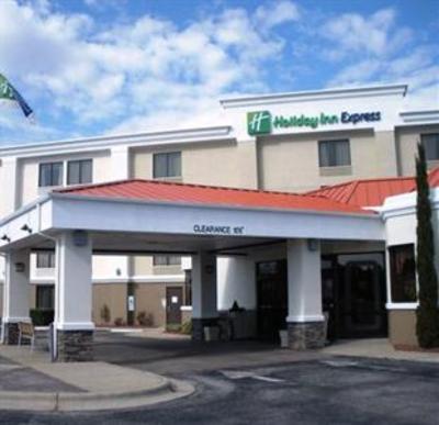 фото отеля Holiday Inn Express Jacksonville (North Carolina)