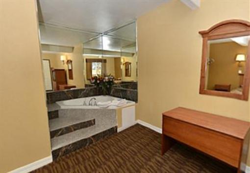 фото отеля Americas Best Value Inn Downtown Los Angeles