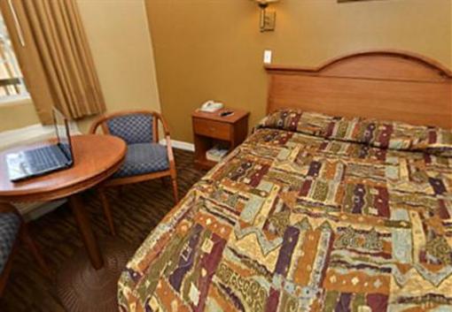 фото отеля Americas Best Value Inn Downtown Los Angeles