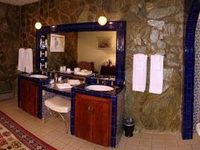 El Rancho Hotel & Motel