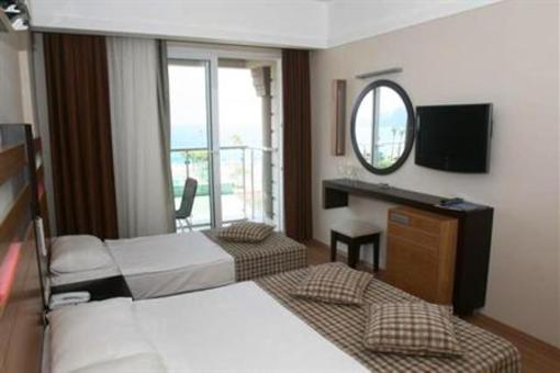 фото отеля Sultan Sipahi Resort