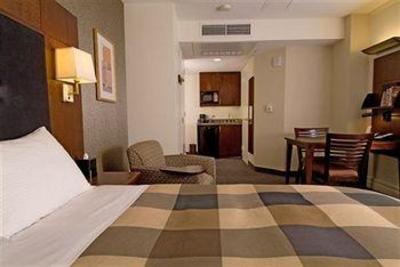 фото отеля Club Quarters in Houston