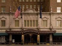 Club Quarters in Houston