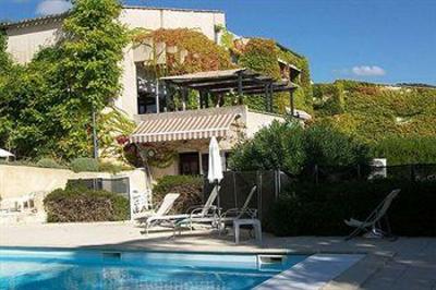 фото отеля Hotel Residence Lou Paradou Greoux-les-Bains