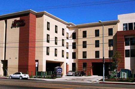 фото отеля Hampton Inn & Suites Los Angeles/Sherman Oaks