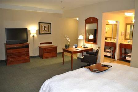 фото отеля Hampton Inn & Suites Los Angeles/Sherman Oaks