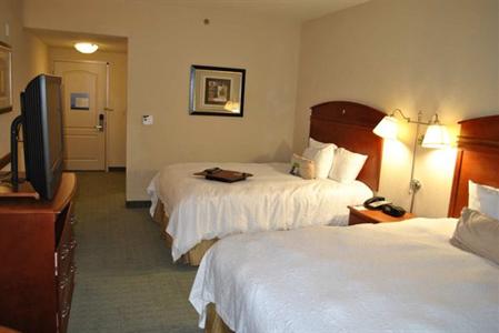 фото отеля Hampton Inn & Suites Los Angeles/Sherman Oaks