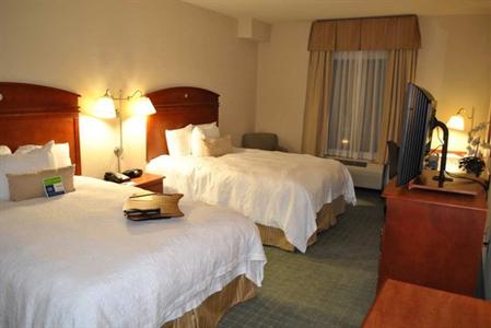фото отеля Hampton Inn & Suites Los Angeles/Sherman Oaks