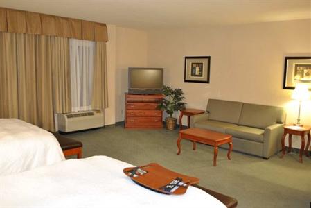 фото отеля Hampton Inn & Suites Los Angeles/Sherman Oaks
