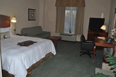фото отеля Hampton Inn & Suites Los Angeles/Sherman Oaks