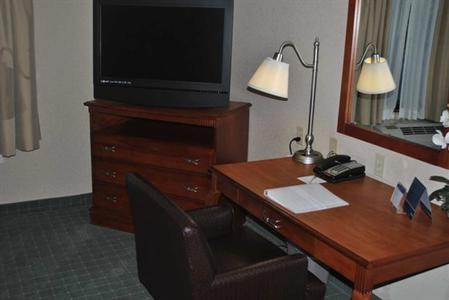 фото отеля Hampton Inn & Suites Los Angeles/Sherman Oaks
