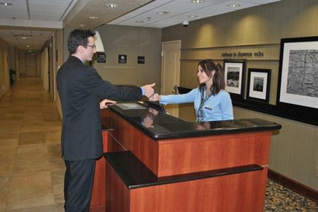 фото отеля Hampton Inn & Suites Los Angeles/Sherman Oaks