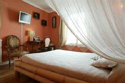 фото отеля Hotel Les Pasteliers Albi