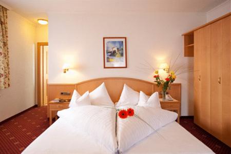 фото отеля Hotel Fluchthorn Galtur