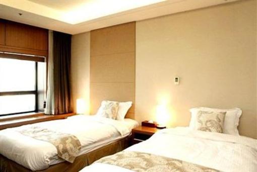 фото отеля Three Seven Stay Hotel