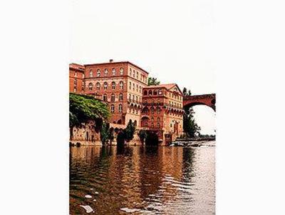 фото отеля Mercure Albi Bastides