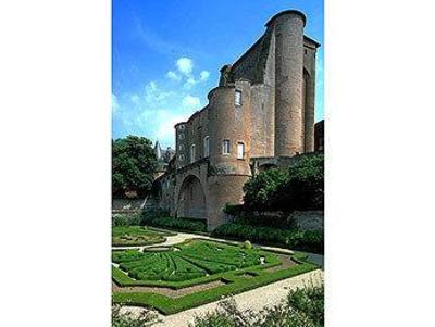 фото отеля Mercure Albi Bastides