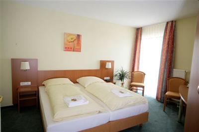 фото отеля Pension Maintal Mainleus