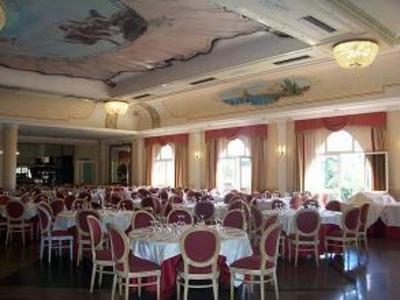 фото отеля Delfino Beach Hotel