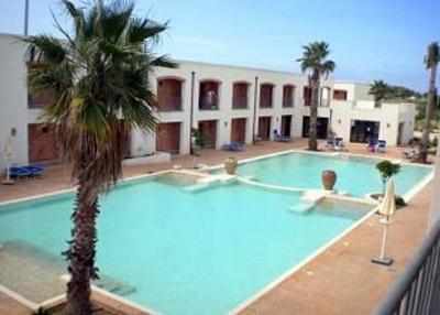 фото отеля Delfino Beach Hotel