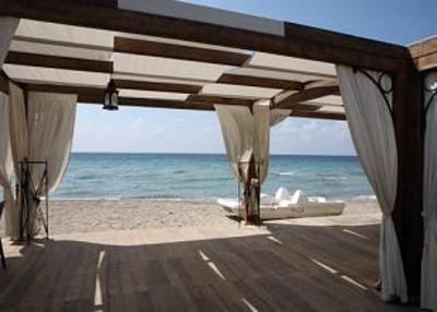фото отеля Delfino Beach Hotel
