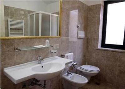 фото отеля Delfino Beach Hotel