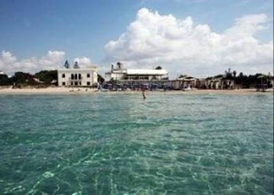 фото отеля Delfino Beach Hotel