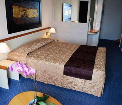 фото отеля Hotel De L Ocean Concarneau