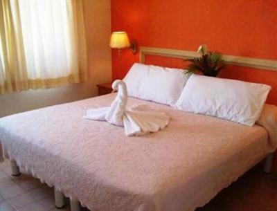 фото отеля Hotel y Suite Corita