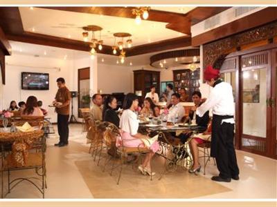 фото отеля Kodchasri Thani Hotel Chiang Mai