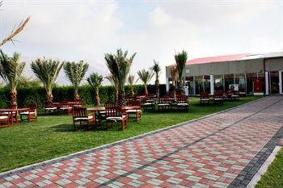 фото отеля Ain Al Faida One To One Hotel And Resort