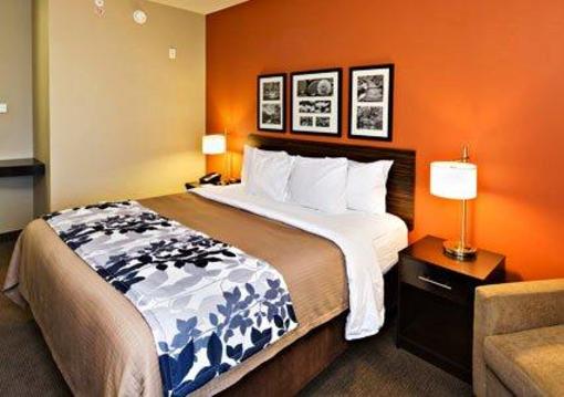 фото отеля Sleep Inn & Suites Stony Creek