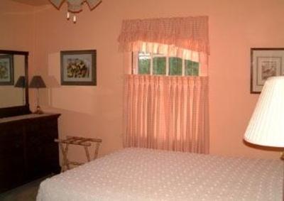фото отеля Pheasant Country Inn Bed & Breakfast