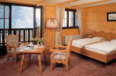 фото отеля Hotel Aux Mille Etoiles
