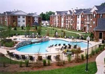фото отеля Bridgestreet at Oxmoor Apartment Homes