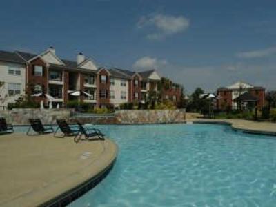 фото отеля Bridgestreet at Oxmoor Apartment Homes