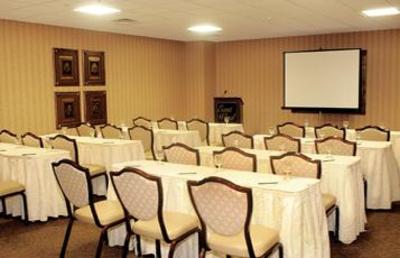 фото отеля Inn at East Wind