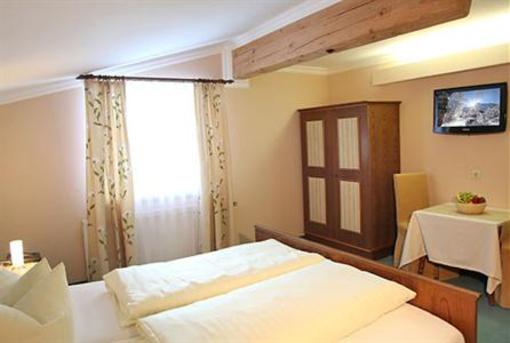 фото отеля Dorfplatzl Pension
