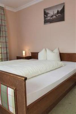 фото отеля Dorfplatzl Pension