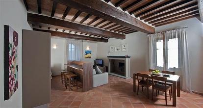 фото отеля Borgo Dei Conti Resort Perugia