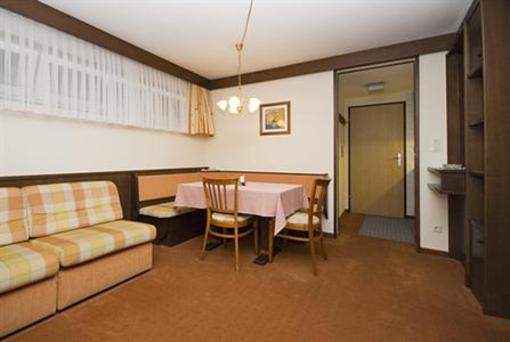 фото отеля Apartmenthaus Brixen and Haus Central