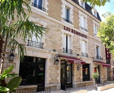 фото отеля Hotel Les Remparts Sarlat-la-Caneda