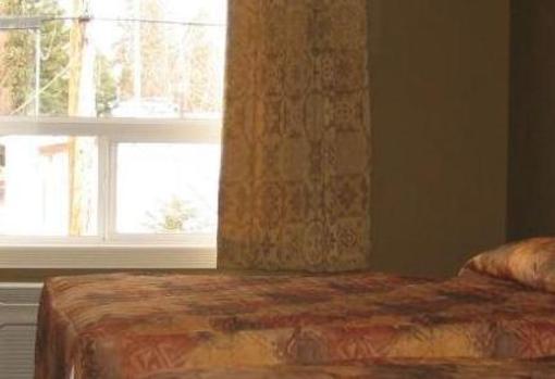 фото отеля Lakeview Inn & Suites Edson Airport West