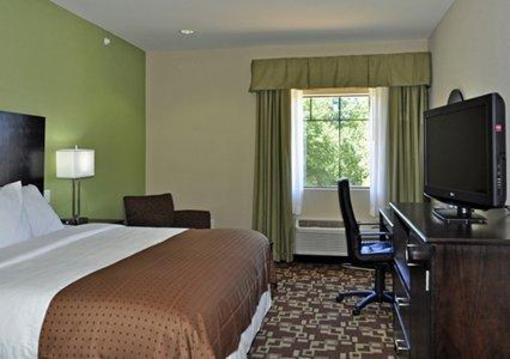 фото отеля Comfort Inn & Suites