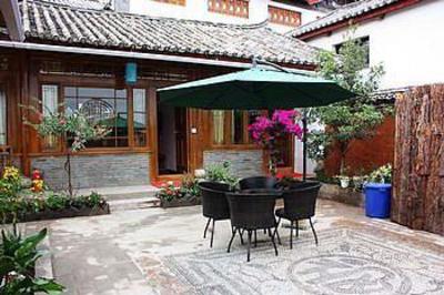фото отеля Zai Shui Yi Fang Inn Lijiang