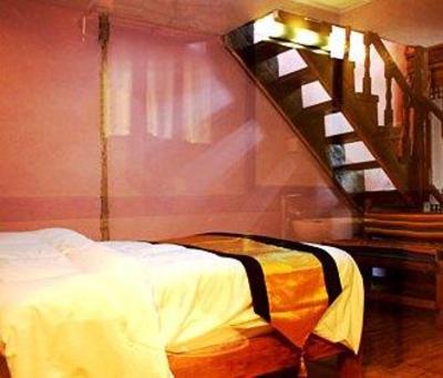 фото отеля Zai Shui Yi Fang Inn Lijiang