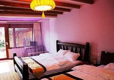 фото отеля Zai Shui Yi Fang Inn Lijiang