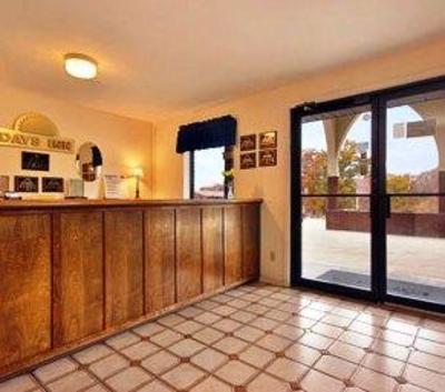 фото отеля Doniphan - Days Inn