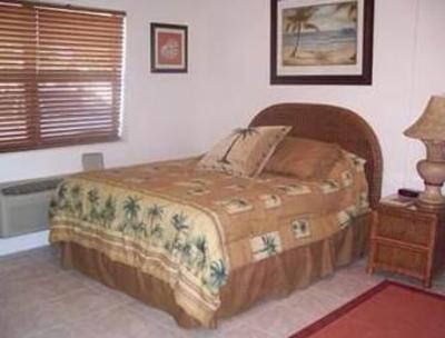фото отеля Royal Orleans Resort Redington Beach